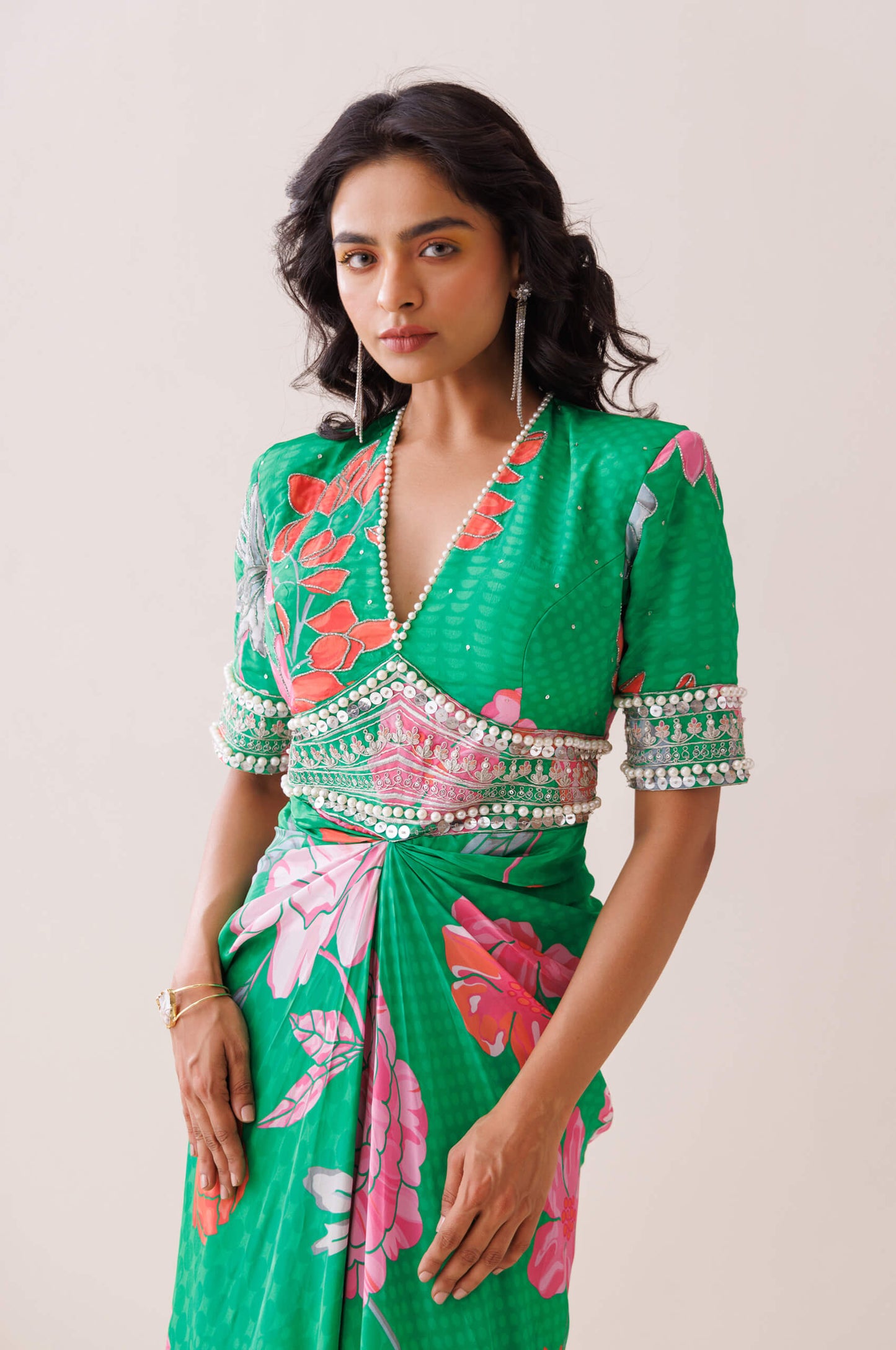 Verde bold shoulder dress
