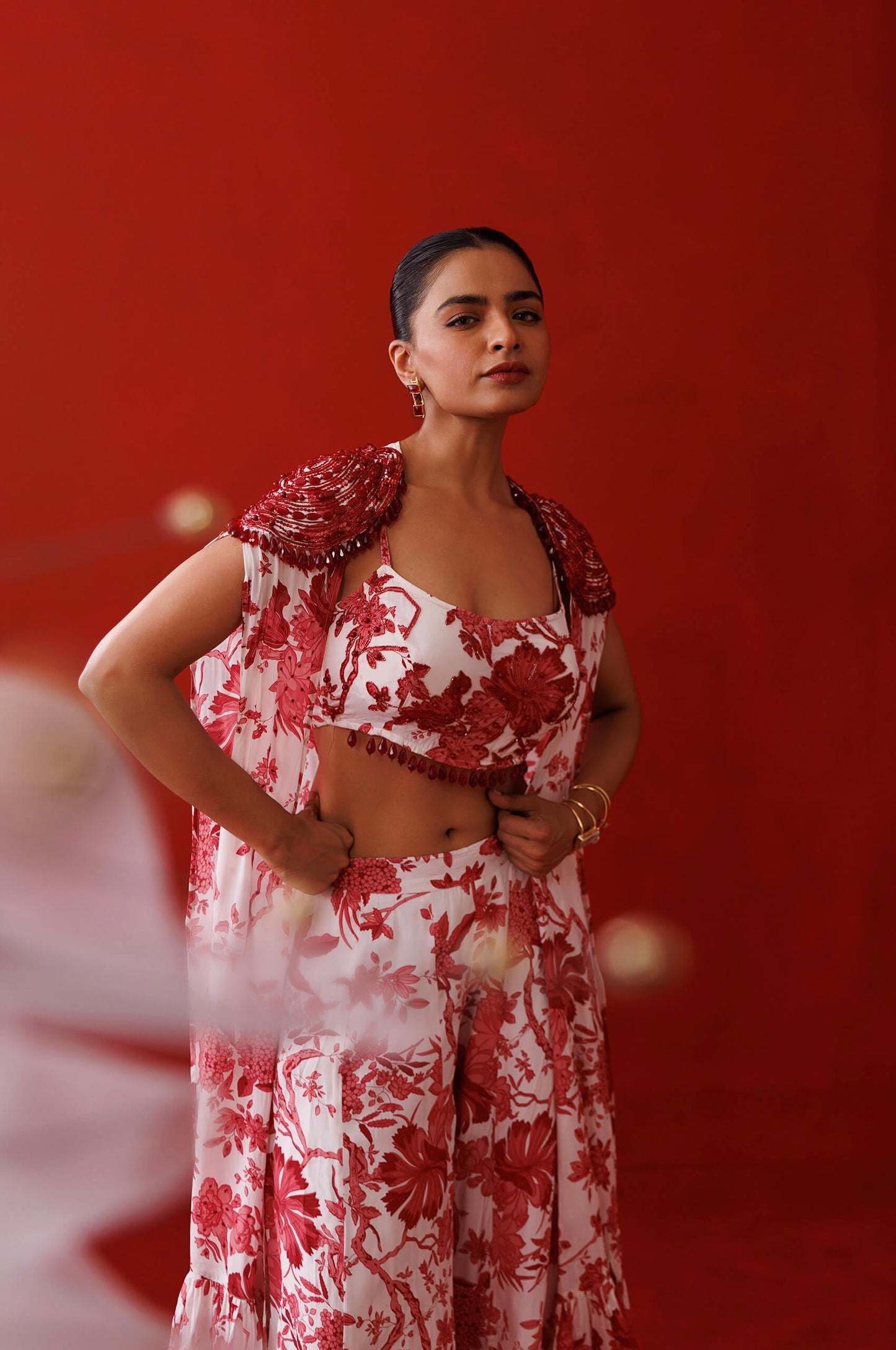 White & red printed shrug set