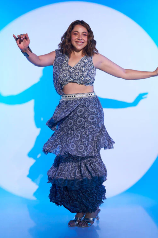 Maanvi Gagroo in Blue Printed Skirt Saree Set with Belt